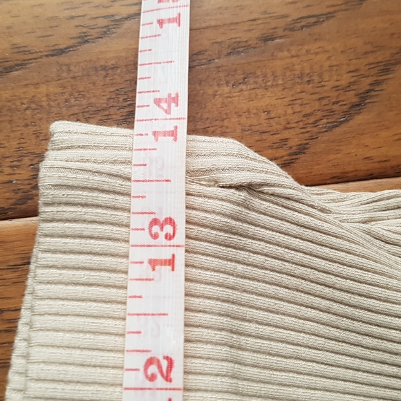 Room Service Cream Elastic Waist Ribbed Skirt Size L - Picture 5 of 10